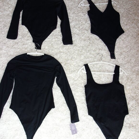 Set 4 Bodysuits - Sizes S and M - NEW - Picture 4 of 16